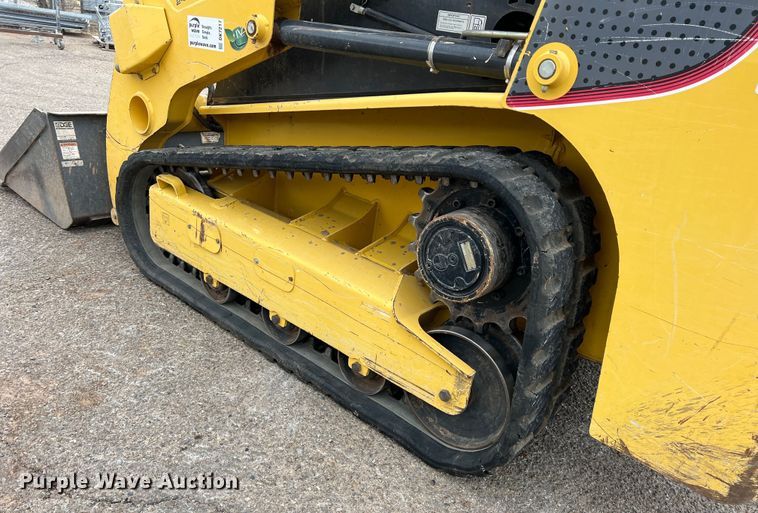 image for item DK7217 Yanmar T175-1  tracked skid steer loader
