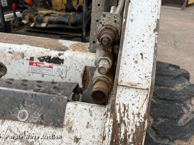 image for item DK7218 2012 Bobcat S175  skid steer loader