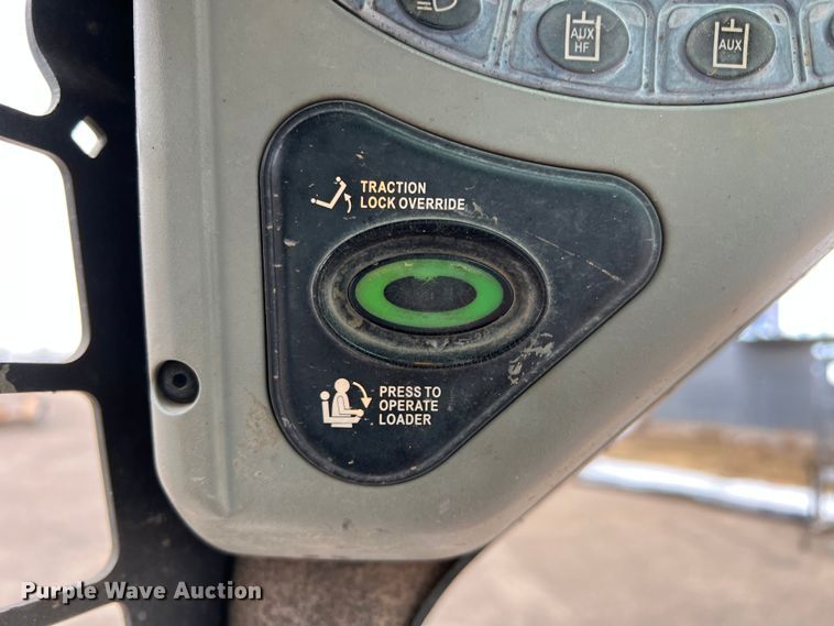 image for item DK7218 2012 Bobcat S175  skid steer loader