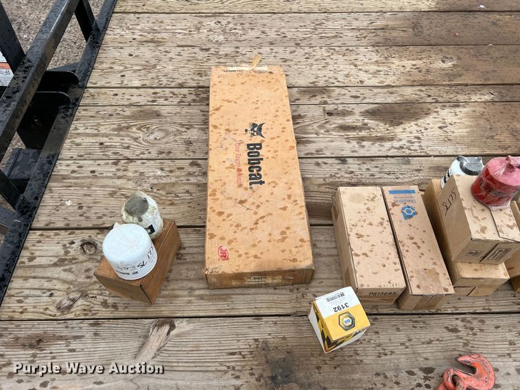 image for item DK7218 2012 Bobcat S175  skid steer loader