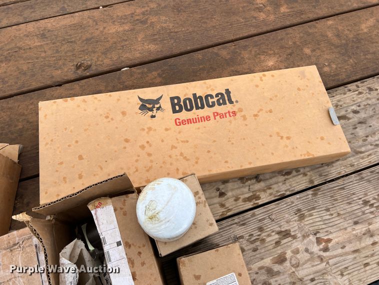 image for item DK7218 2012 Bobcat S175  skid steer loader