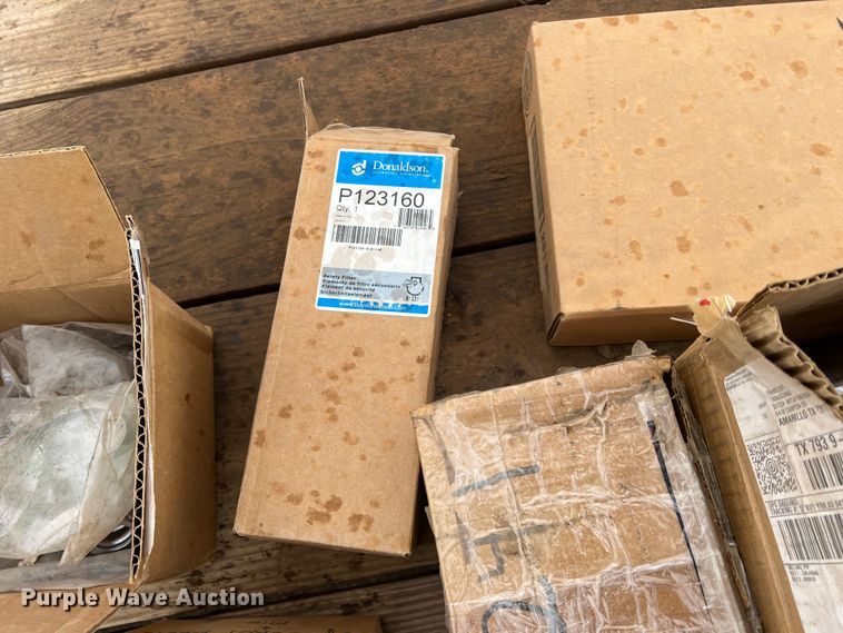 image for item DK7218 2012 Bobcat S175  skid steer loader