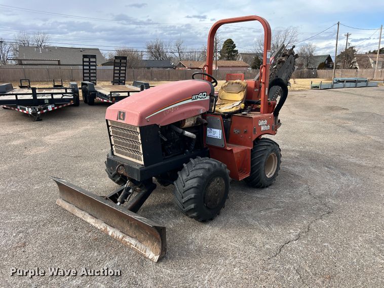 image for item DK7219 2007 Ditch Witch RT40  trencher