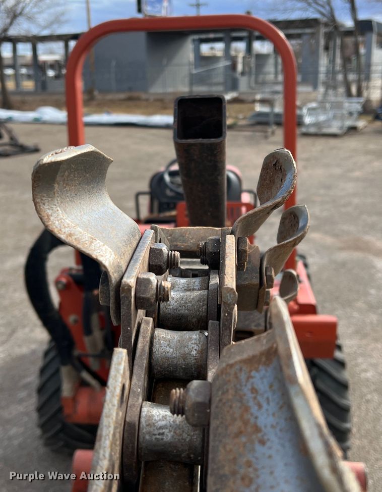 image for item DK7219 2007 Ditch Witch RT40  trencher