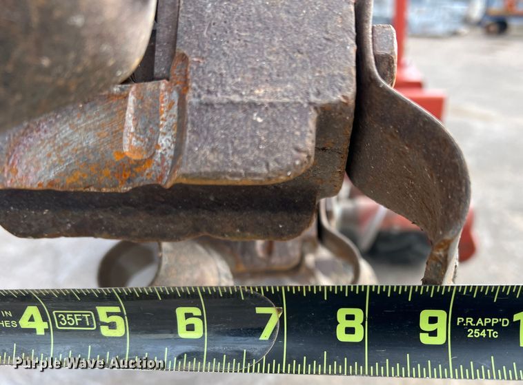 image for item DK7219 2007 Ditch Witch RT40  trencher