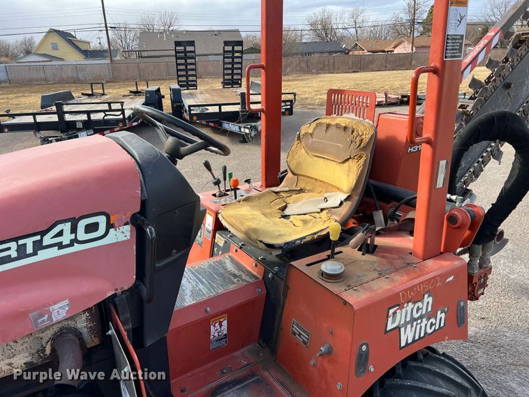 image for item DK7219 2007 Ditch Witch RT40  trencher