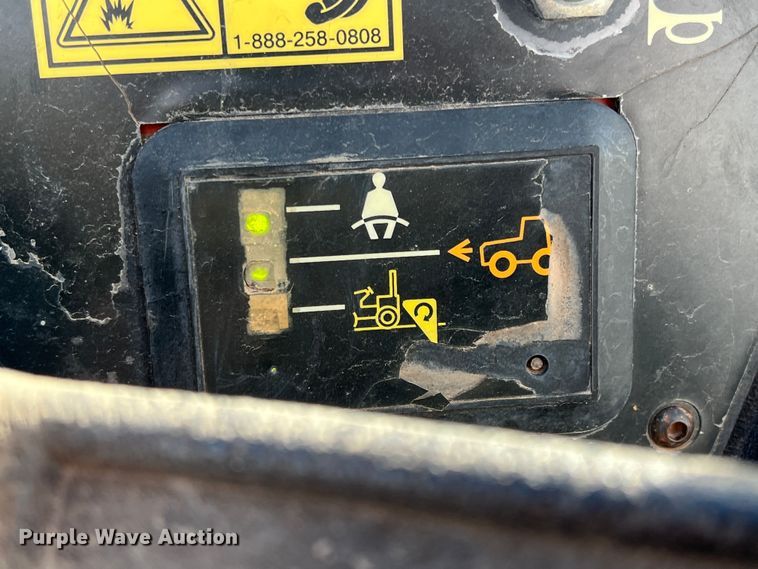 image for item DK7219 2007 Ditch Witch RT40  trencher