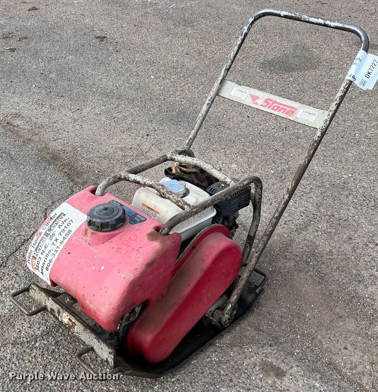 image for item DK7227 Stone SFP3000A  plate compactor