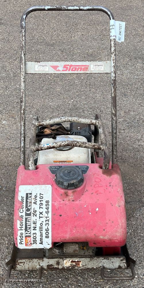 image for item DK7227 Stone SFP3000A  plate compactor