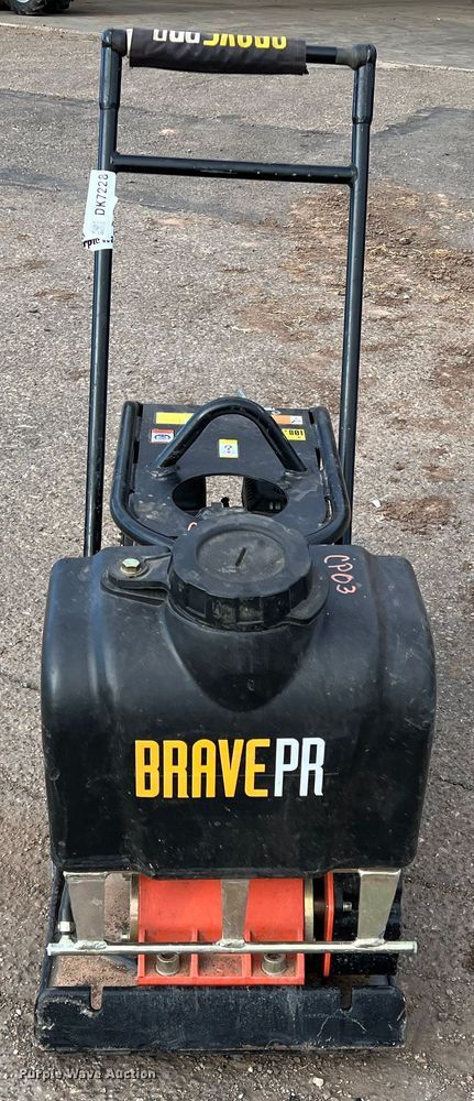 image for item DK7228 Bravpro BRPFP130H  plate compactor