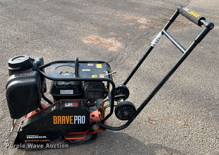 image for item DK7228 Bravpro BRPFP130H  plate compactor