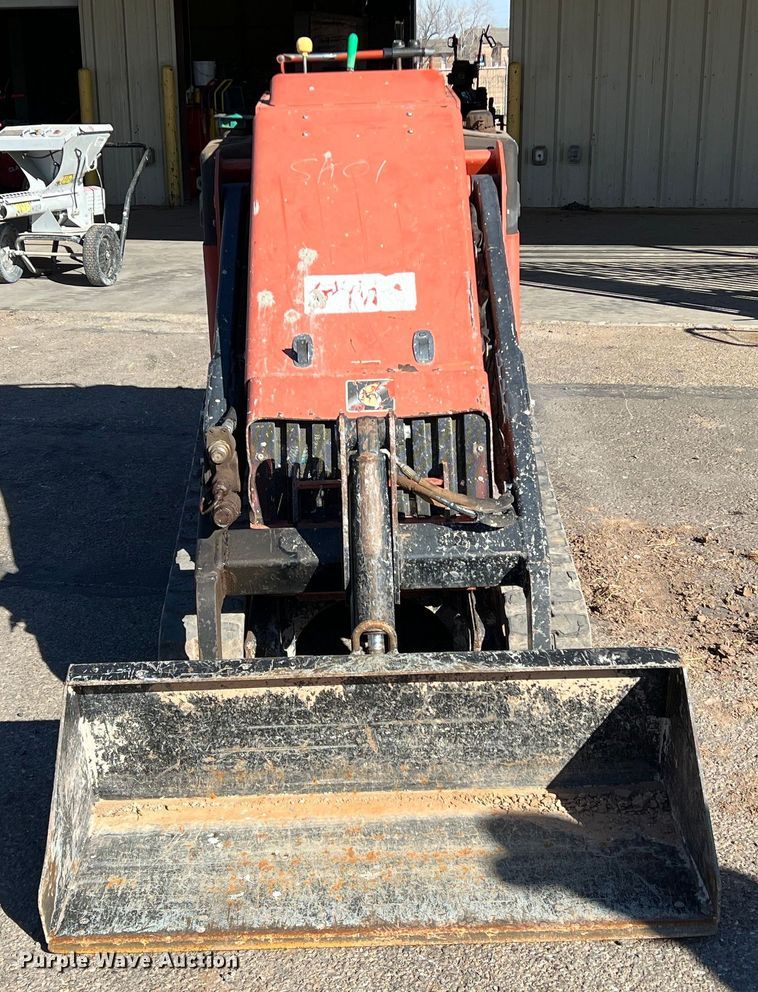 image for item DK7232 2013 Ditch Witch SK755  compact utility loader