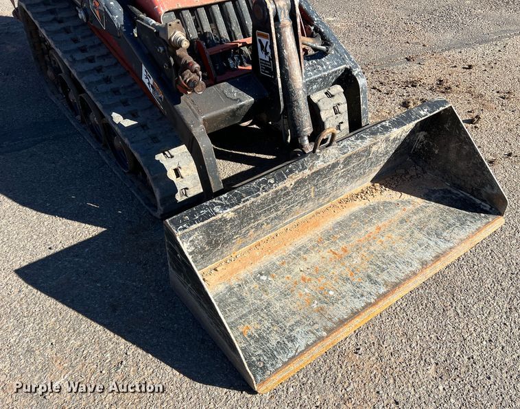 image for item DK7232 2013 Ditch Witch SK755  compact utility loader