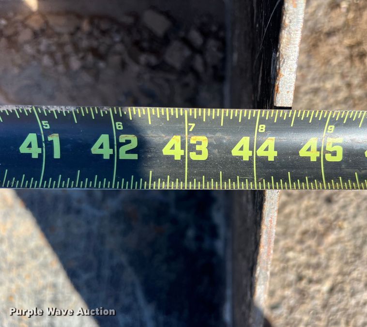 image for item DK7232 2013 Ditch Witch SK755  compact utility loader