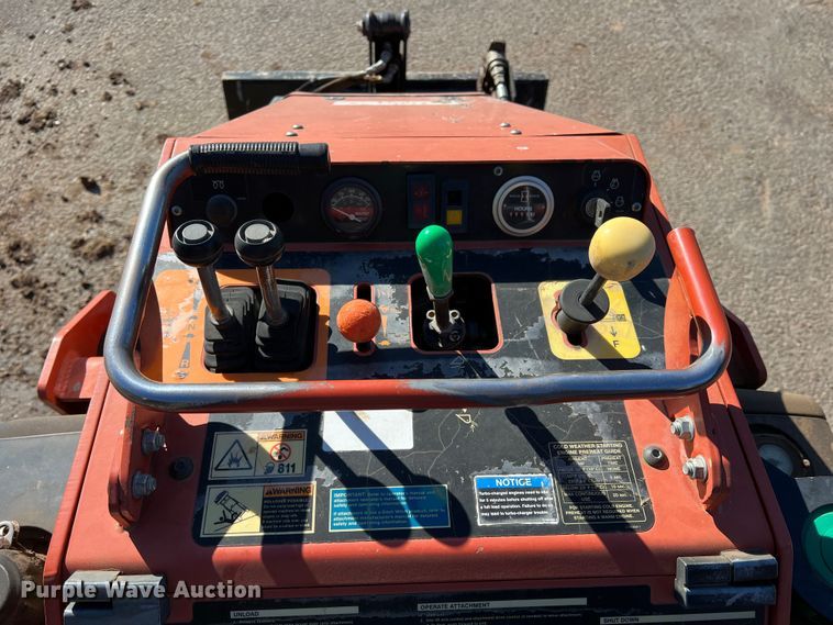 image for item DK7232 2013 Ditch Witch SK755  compact utility loader