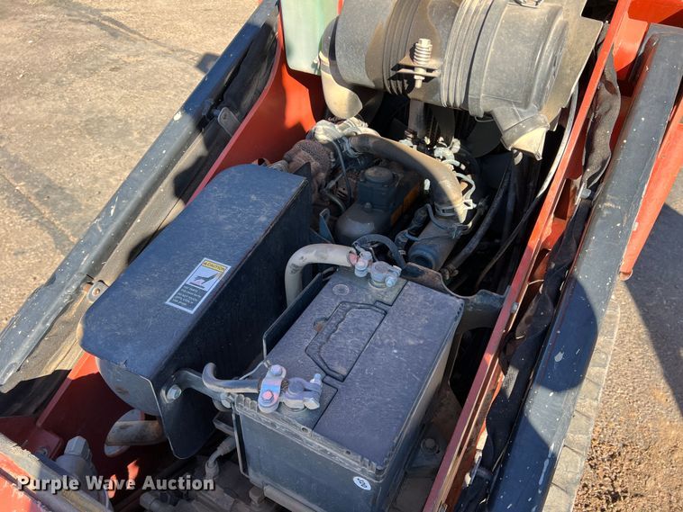 image for item DK7232 2013 Ditch Witch SK755  compact utility loader