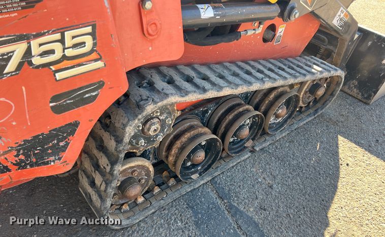 image for item DK7232 2013 Ditch Witch SK755  compact utility loader