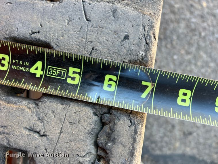 image for item DK7232 2013 Ditch Witch SK755  compact utility loader