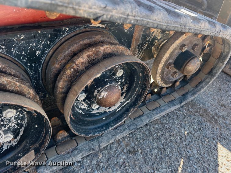 image for item DK7232 2013 Ditch Witch SK755  compact utility loader