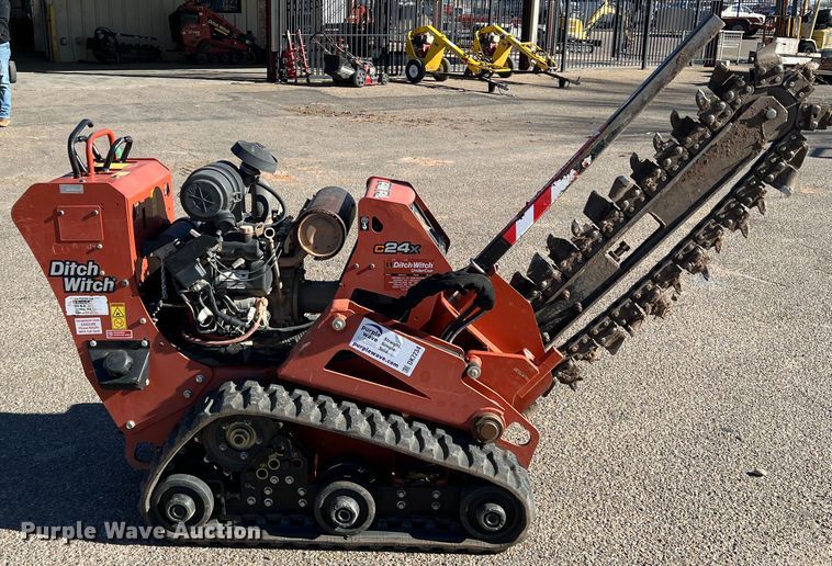 image for item DK7234 2016 Ditch Witch C24X  trencher