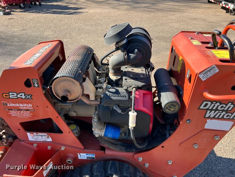 image for item DK7234 2016 Ditch Witch C24X  trencher