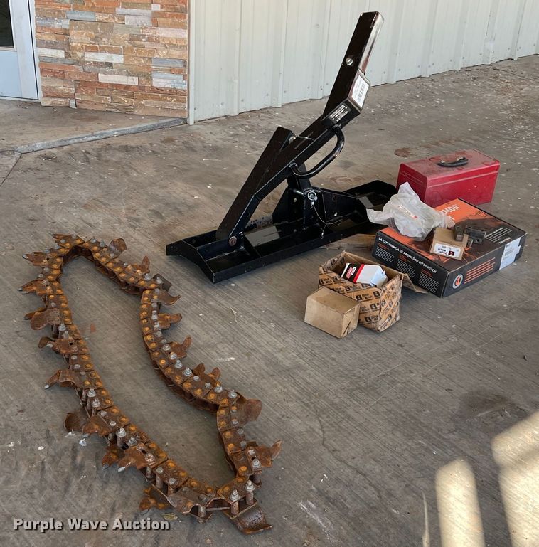 image for item DK7234 2016 Ditch Witch C24X  trencher