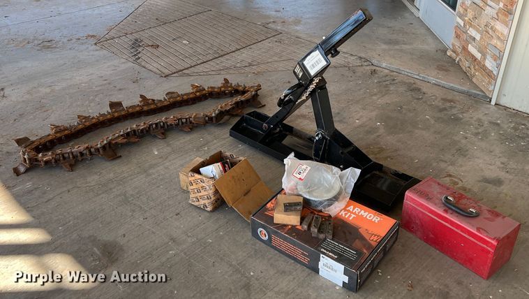 image for item DK7234 2016 Ditch Witch C24X  trencher