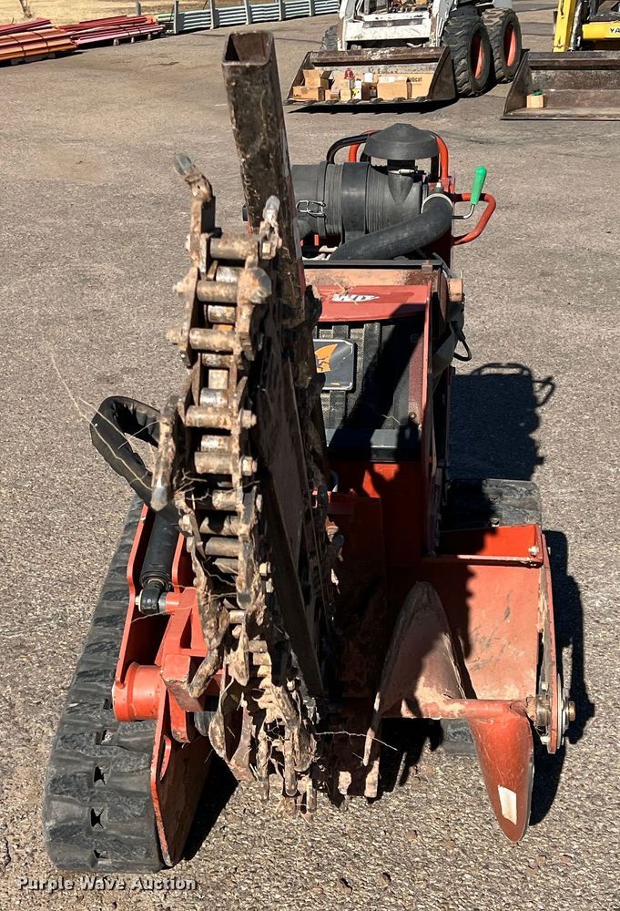 image for item DK7235 2016 Ditch Witch C30X  trencher