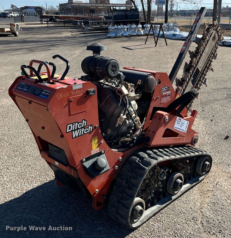 image for item DK7235 2016 Ditch Witch C30X  trencher