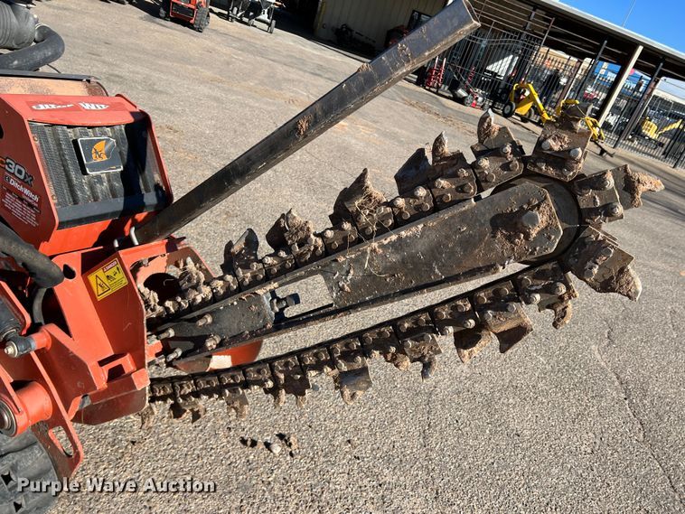 image for item DK7235 2016 Ditch Witch C30X  trencher