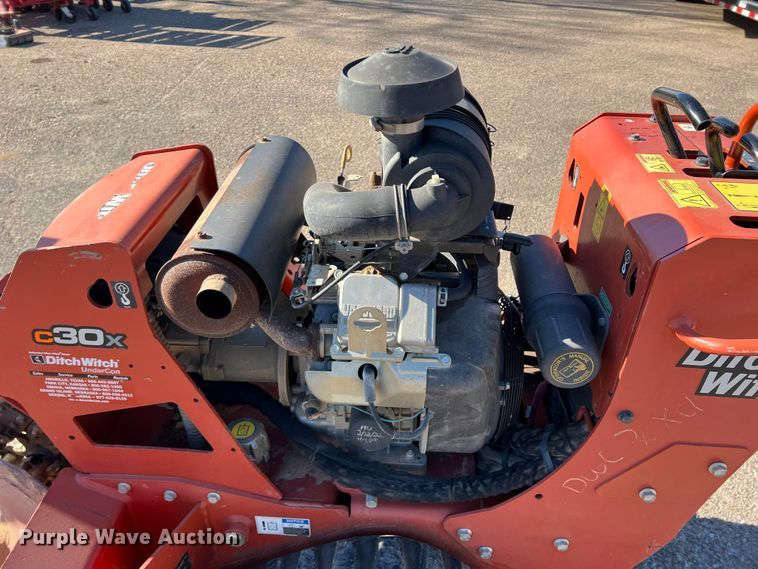 image for item DK7235 2016 Ditch Witch C30X  trencher