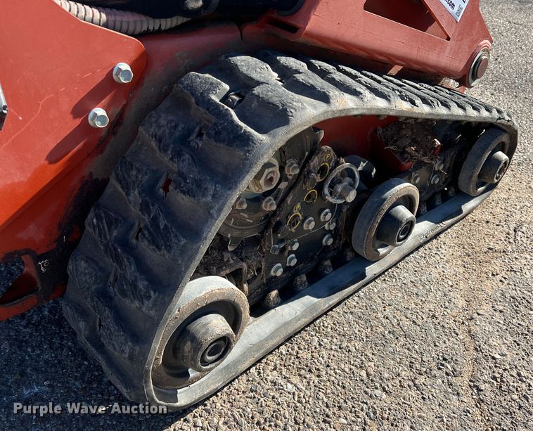 image for item DK7235 2016 Ditch Witch C30X  trencher