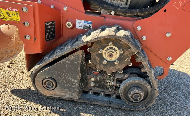 image for item DK7235 2016 Ditch Witch C30X  trencher