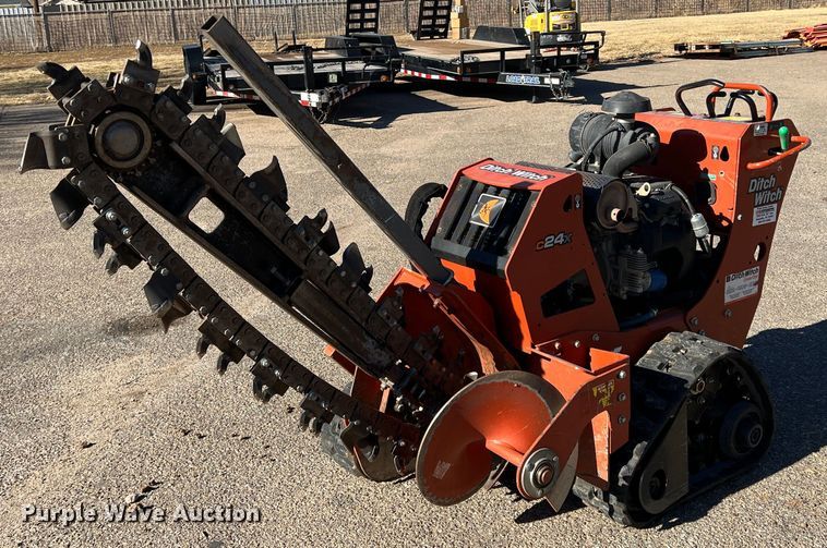 image for item DK7236 2018 Ditch Witch C24X  trencher