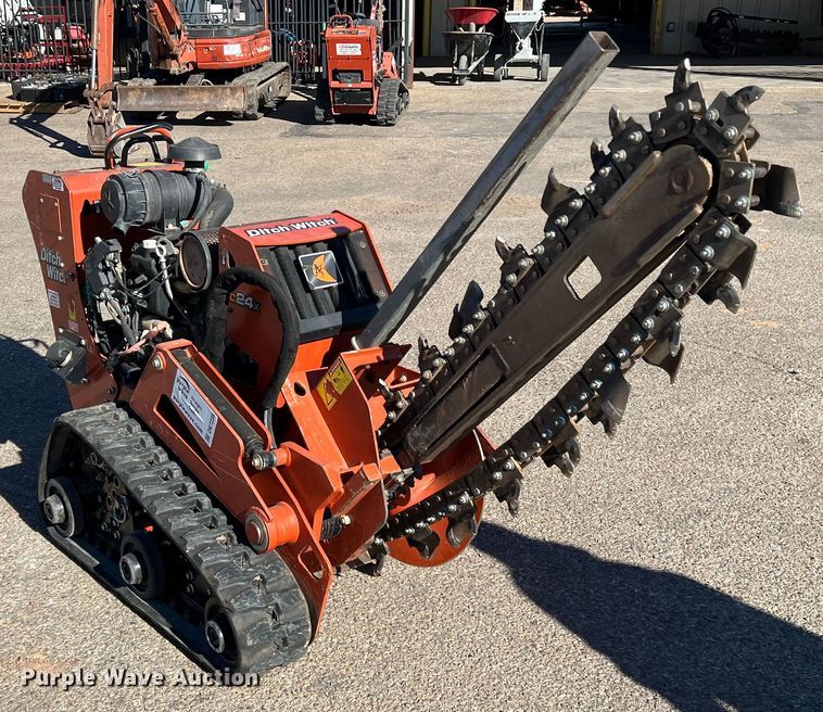 image for item DK7236 2018 Ditch Witch C24X  trencher