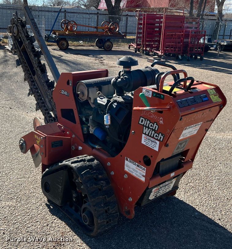 image for item DK7236 2018 Ditch Witch C24X  trencher