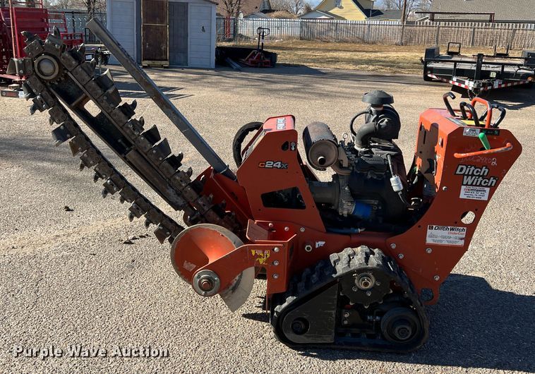 image for item DK7236 2018 Ditch Witch C24X  trencher