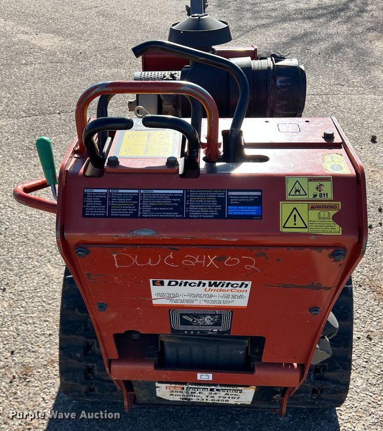 image for item DK7236 2018 Ditch Witch C24X  trencher