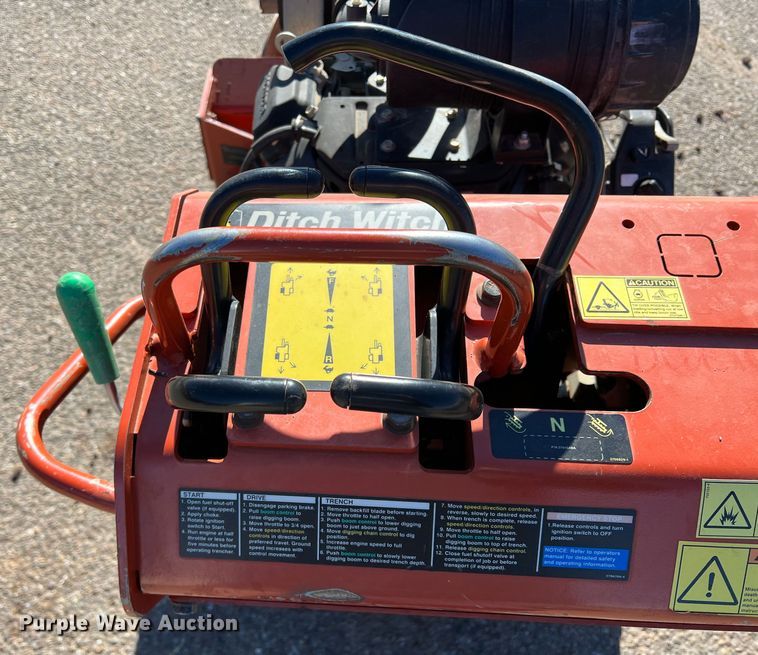 image for item DK7236 2018 Ditch Witch C24X  trencher