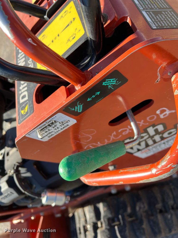 image for item DK7236 2018 Ditch Witch C24X  trencher