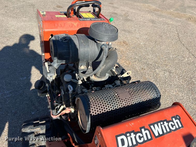 image for item DK7236 2018 Ditch Witch C24X  trencher