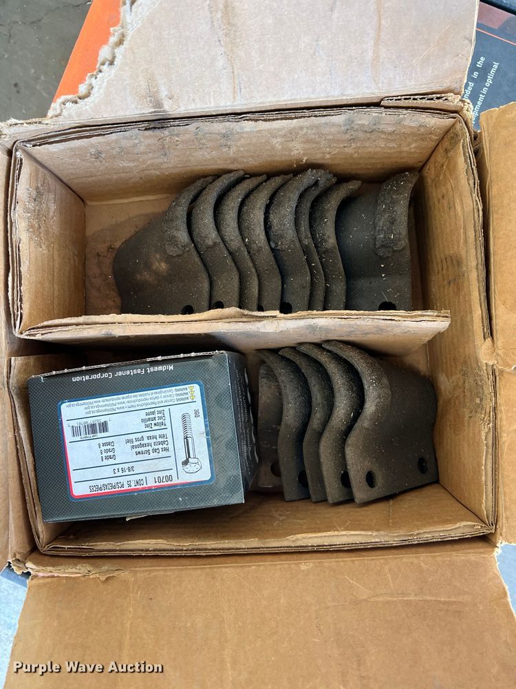 image for item DK7236 2018 Ditch Witch C24X  trencher