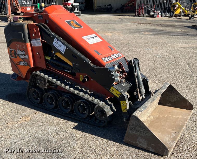 image for item DK7237 2020 Ditch Witch SK800  compact utility loader