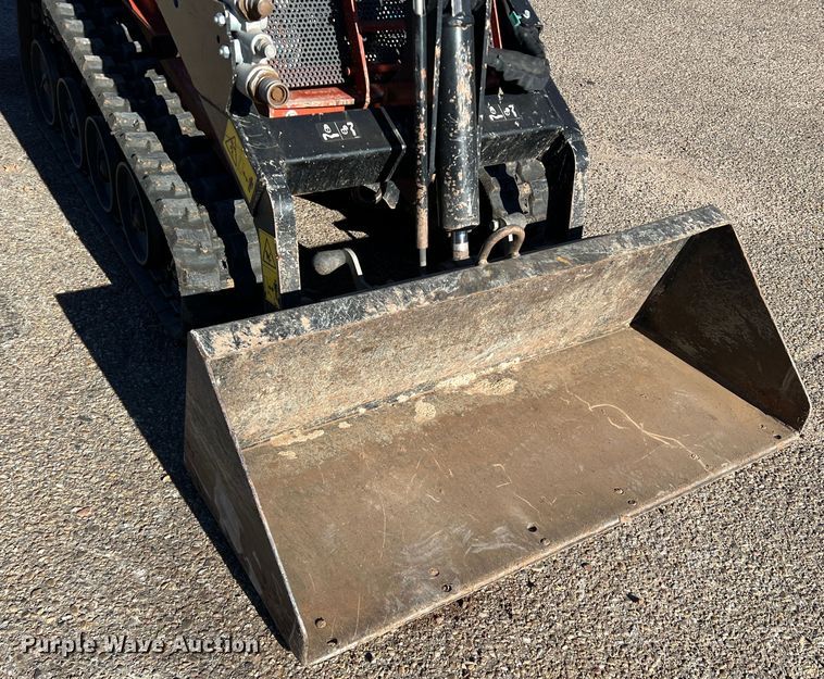 image for item DK7237 2020 Ditch Witch SK800  compact utility loader