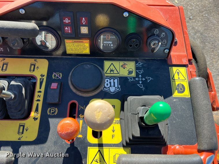 image for item DK7237 2020 Ditch Witch SK800  compact utility loader