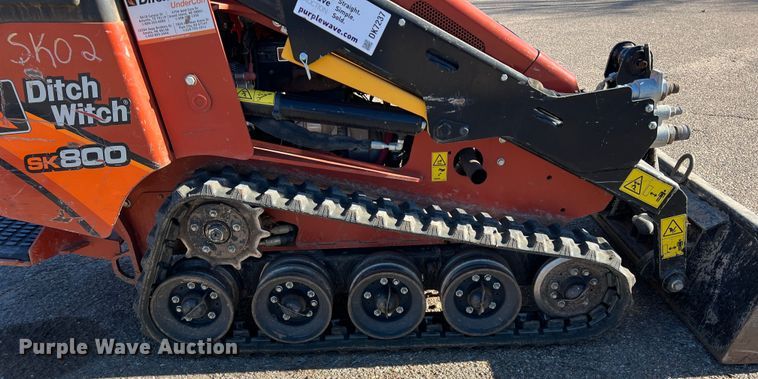 image for item DK7237 2020 Ditch Witch SK800  compact utility loader