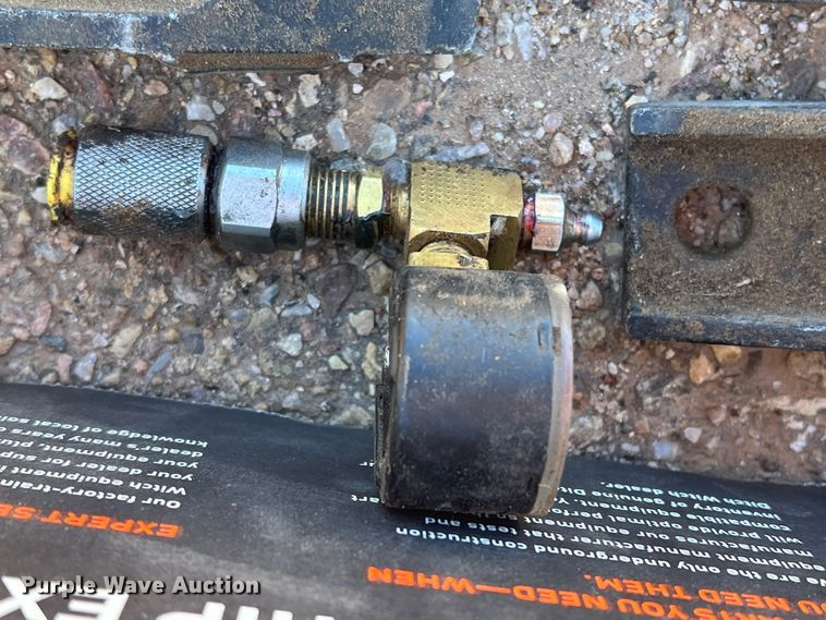 image for item DK7237 2020 Ditch Witch SK800  compact utility loader