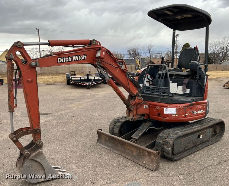 image for item DK7238 Ditch Witch MX202  mini excavator