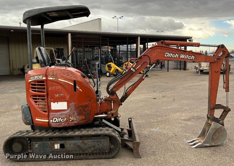 image for item DK7238 Ditch Witch MX202  mini excavator