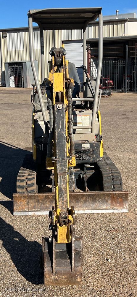 image for item DK7239 2015 Yanmar VI017A  mini excavator